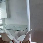 Claudia דירה *